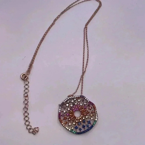 Multicolor Ruffled Disc Pendant .925 Rose Gold 16” chain 1” pendant - Picture 7 of 7